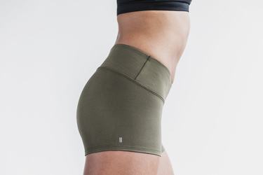 Nobull 2" Matte Women's Shorts Green | Australia (WK0284)